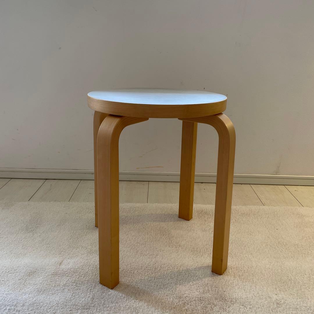 アルテック　スツールE60 ペブル