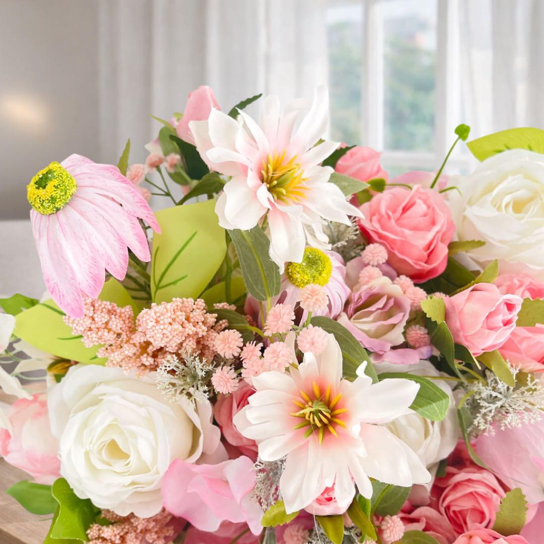 横長46cm｜バラとスイトピーとエキナセアの大型フラワーアレンジメント｜光触媒