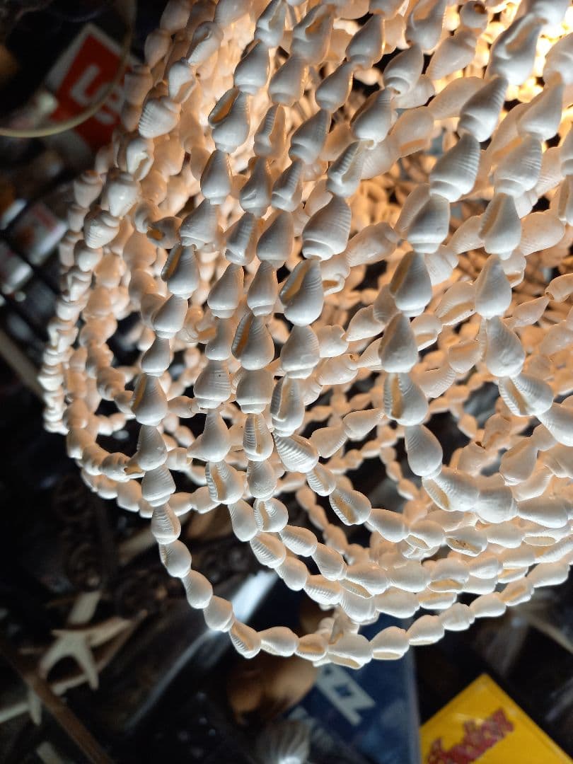 レア　フレンチ　シェル　ビーズ　シャンデリア　ハンギング　ランプ