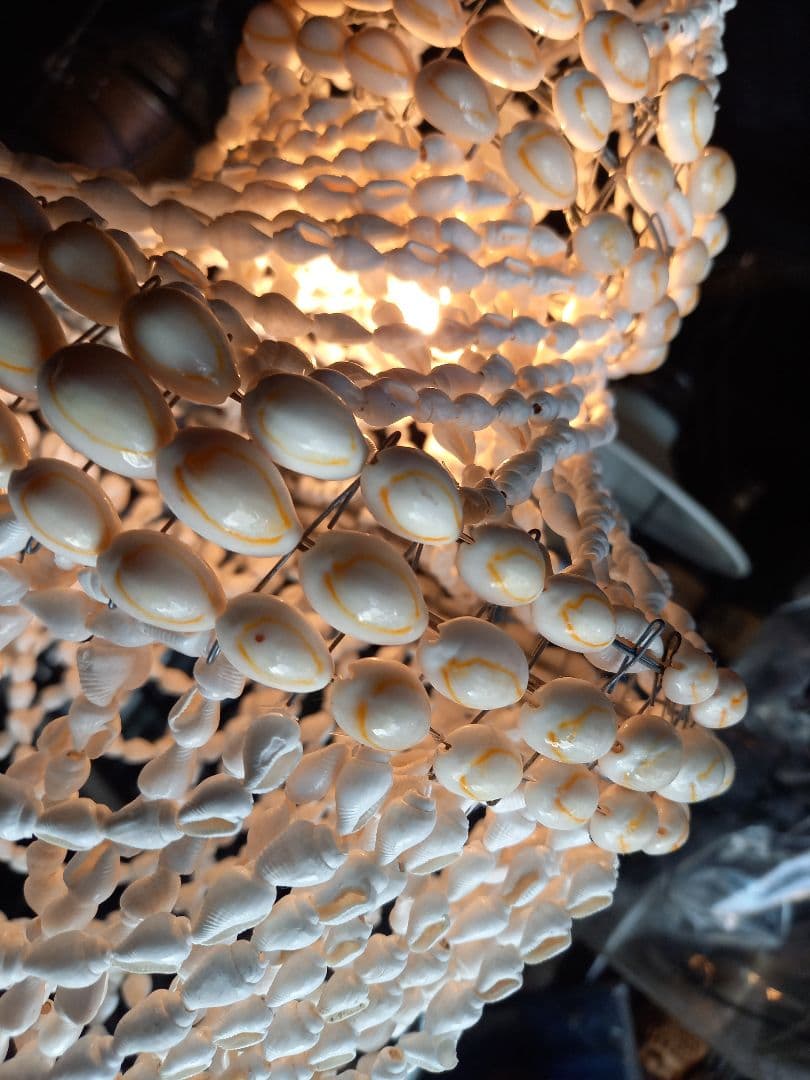 レア　フレンチ　シェル　ビーズ　シャンデリア　ハンギング　ランプ