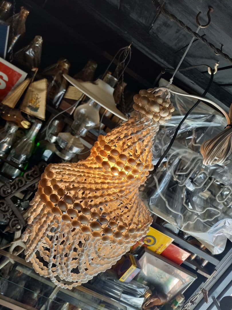 レア　フレンチ　シェル　ビーズ　シャンデリア　ハンギング　ランプ