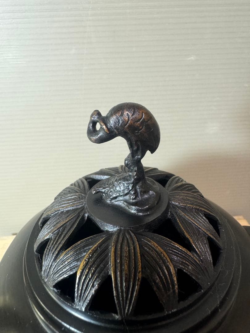 2851 銅製　鋳銅香炉　御香炉灰付き　未使用