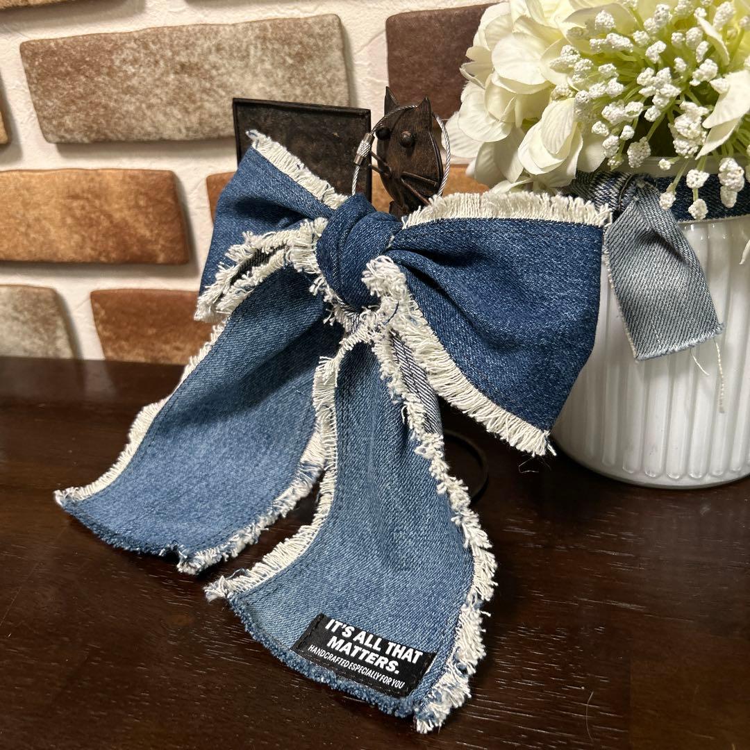 専用デニムリメイク りぼんチャーム りぼん キーホルダー 24-82