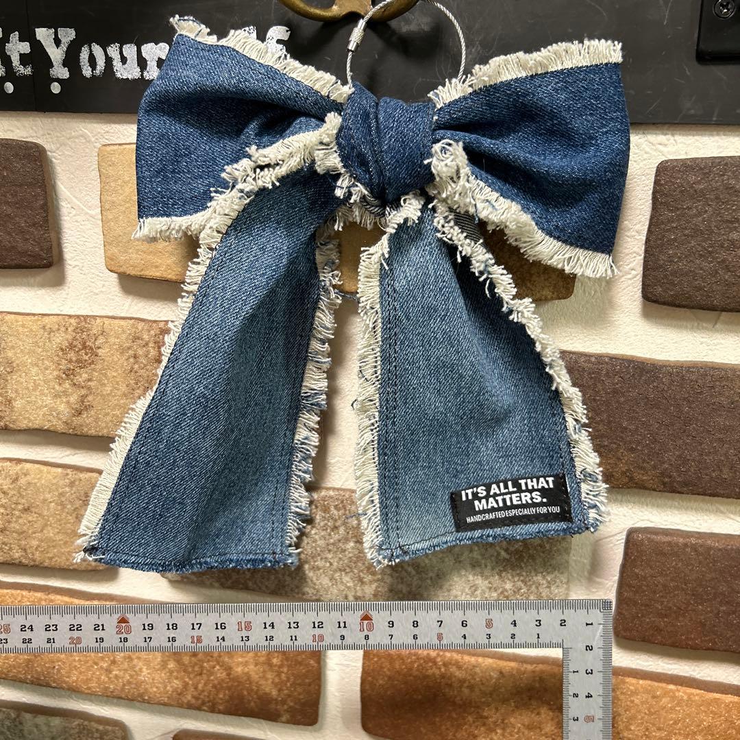 専用デニムリメイク りぼんチャーム りぼん キーホルダー 24-82