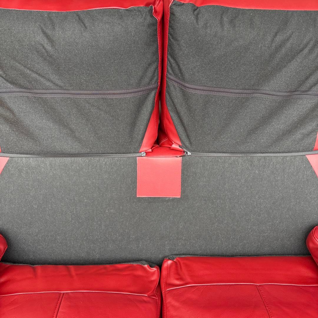 ニトリ赤いレザー 2人掛けソファ