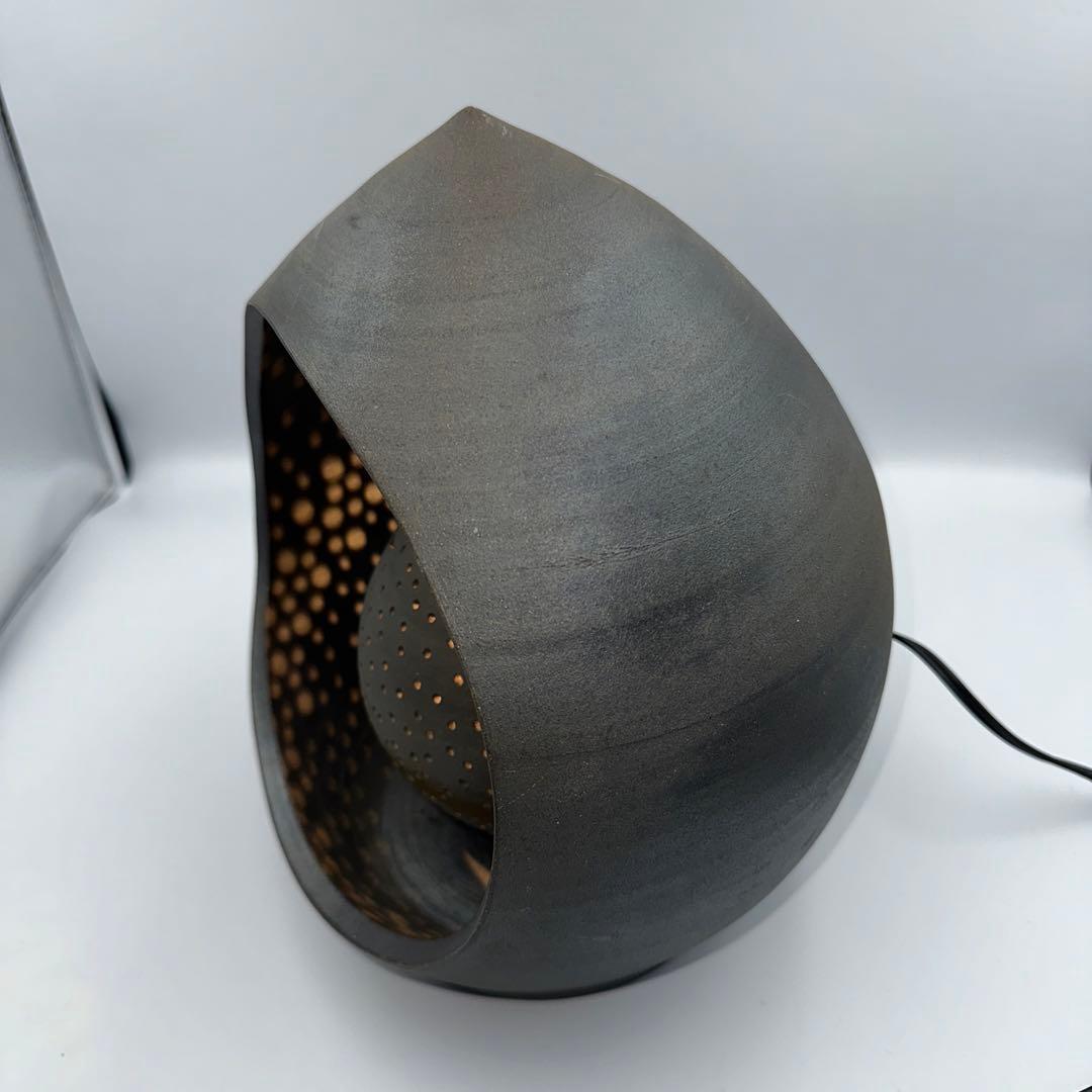 陶器製　星と月のデザインのドロップ型ランプ　間接照明　幻想的照明