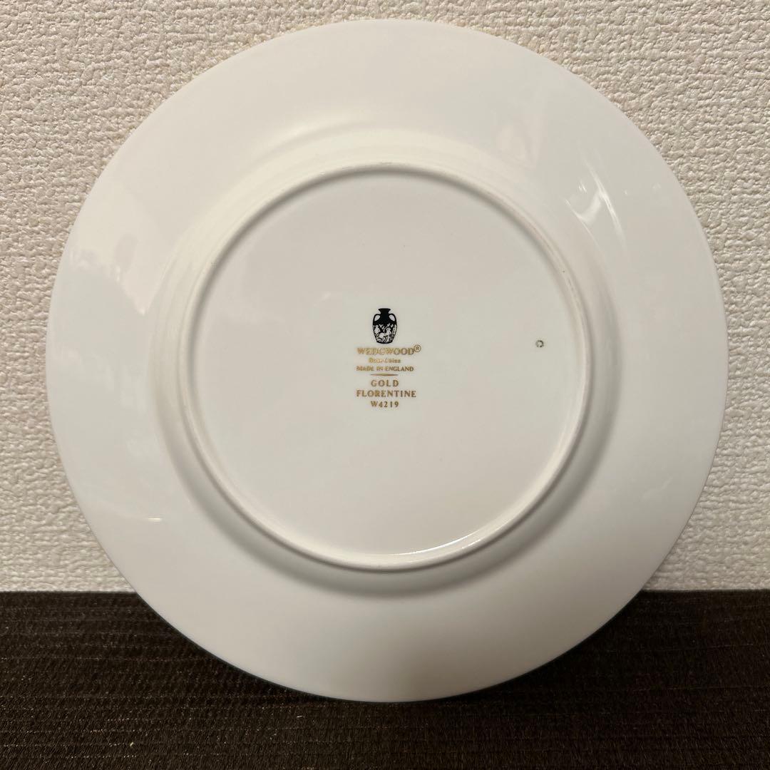 ウェッジウッド　フロレンティーン　ゴールド　デザートプレート　20.5cm