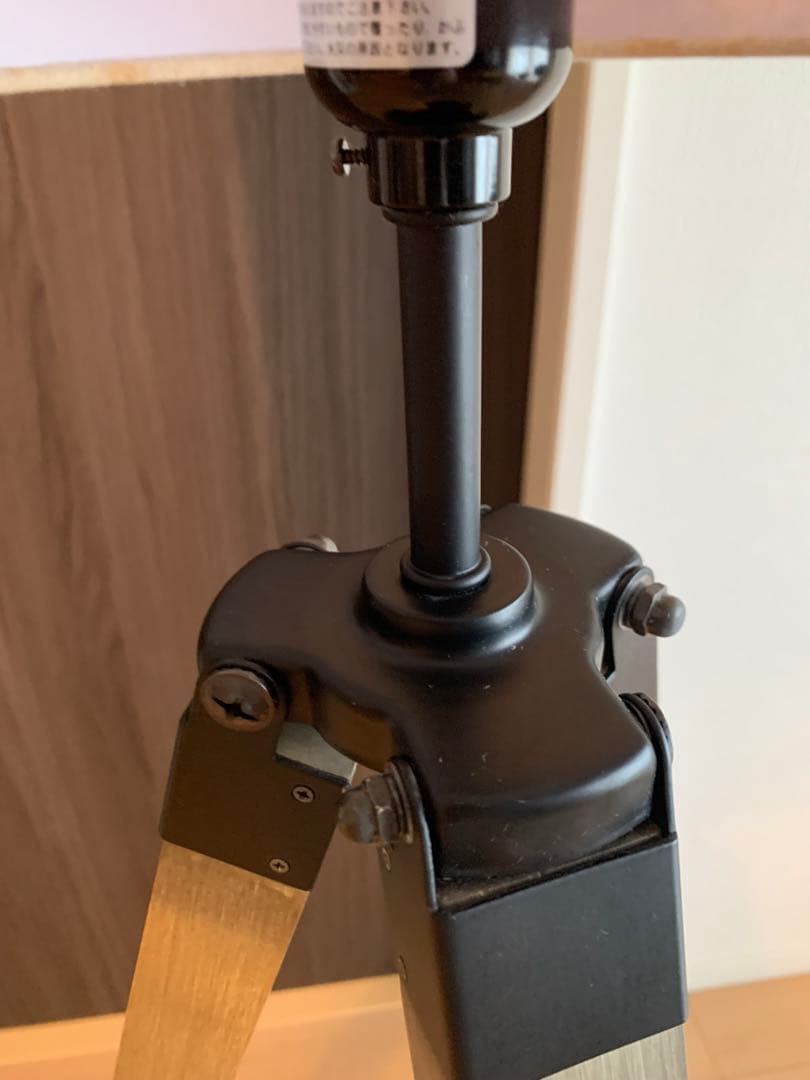 フロアランプ FLYMEe Vert