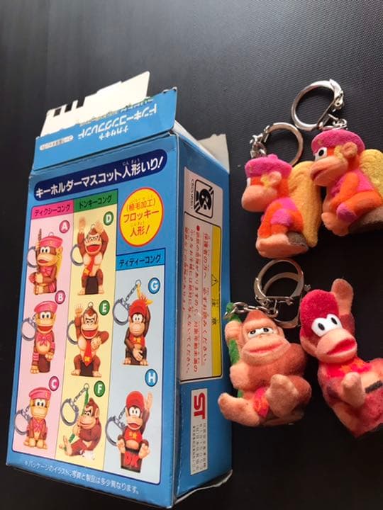 ナガサキヤ ドンキーコングフレンド 空箱 + フロッキー人形