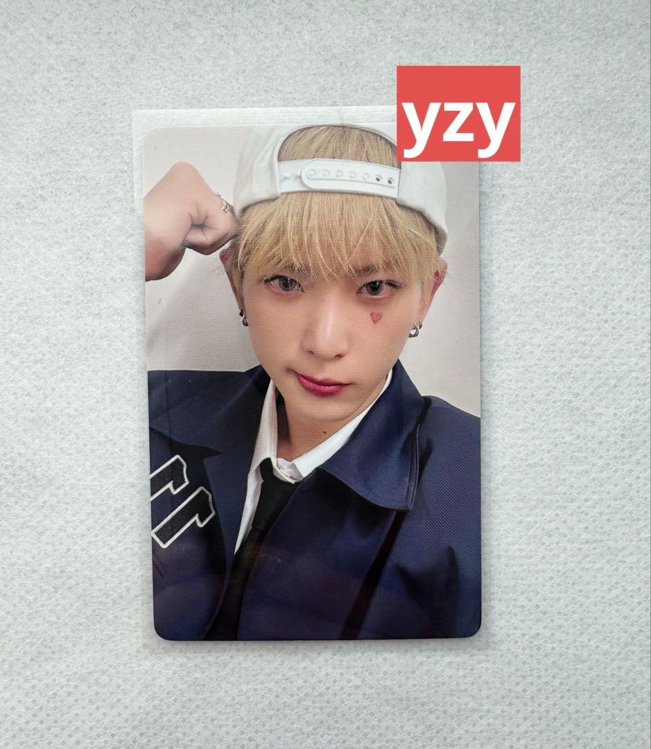 &TEAM HARUA ハルア yzy 一直娱 中華 雪明かり トレカ - メルカリ