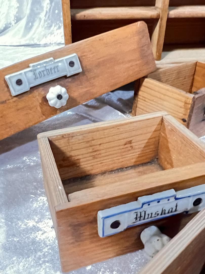 小ダンス、薬棚、調味料入れ、ハーブ入れ、 木製コレクションボックス