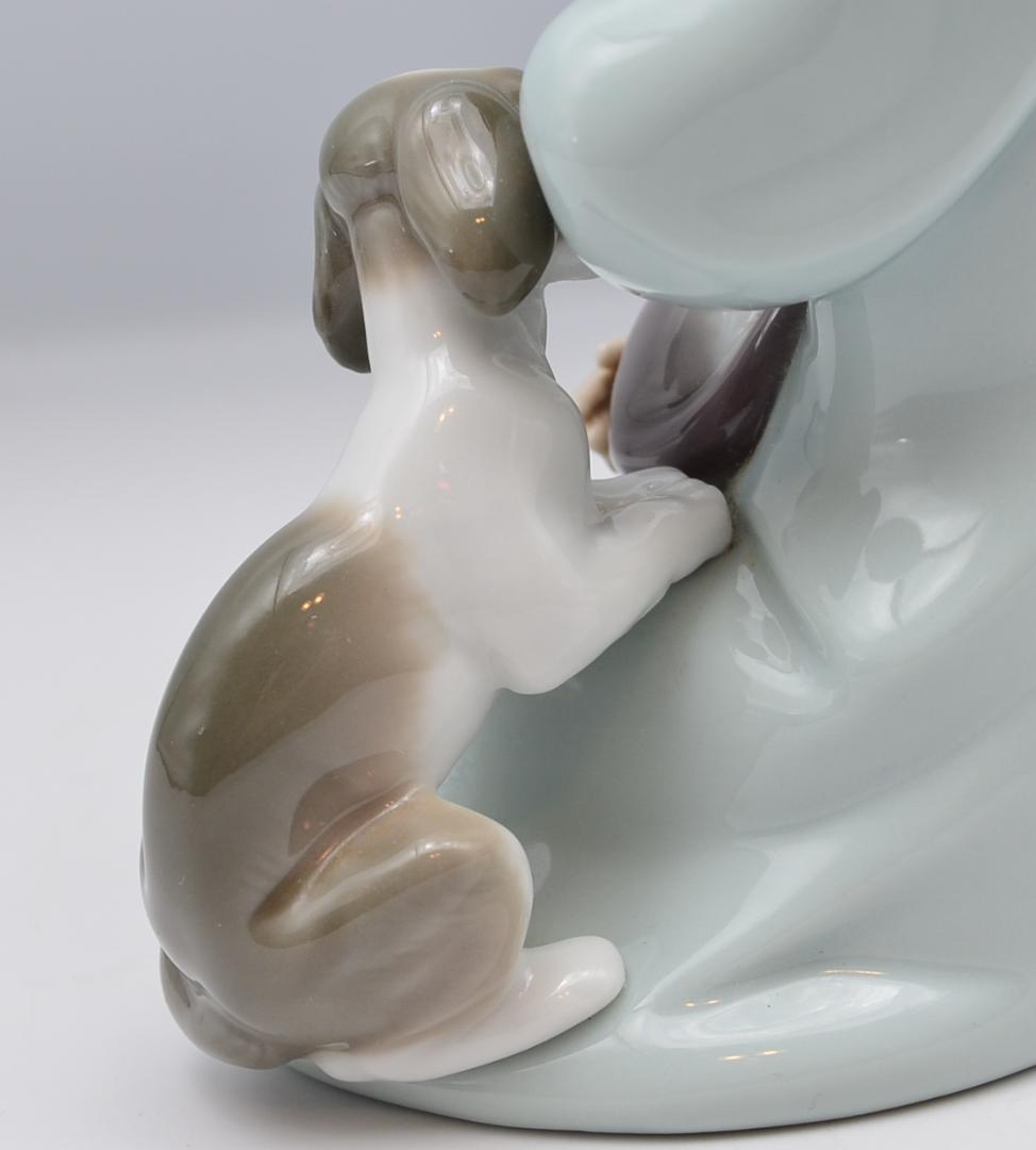 ネコのお昼寝　＃5640　★リヤドロ　スペイン　ポーセリン　ヴィンテージ