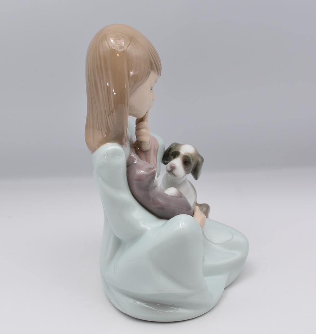 ネコのお昼寝　＃5640　★リヤドロ　スペイン　ポーセリン　ヴィンテージ