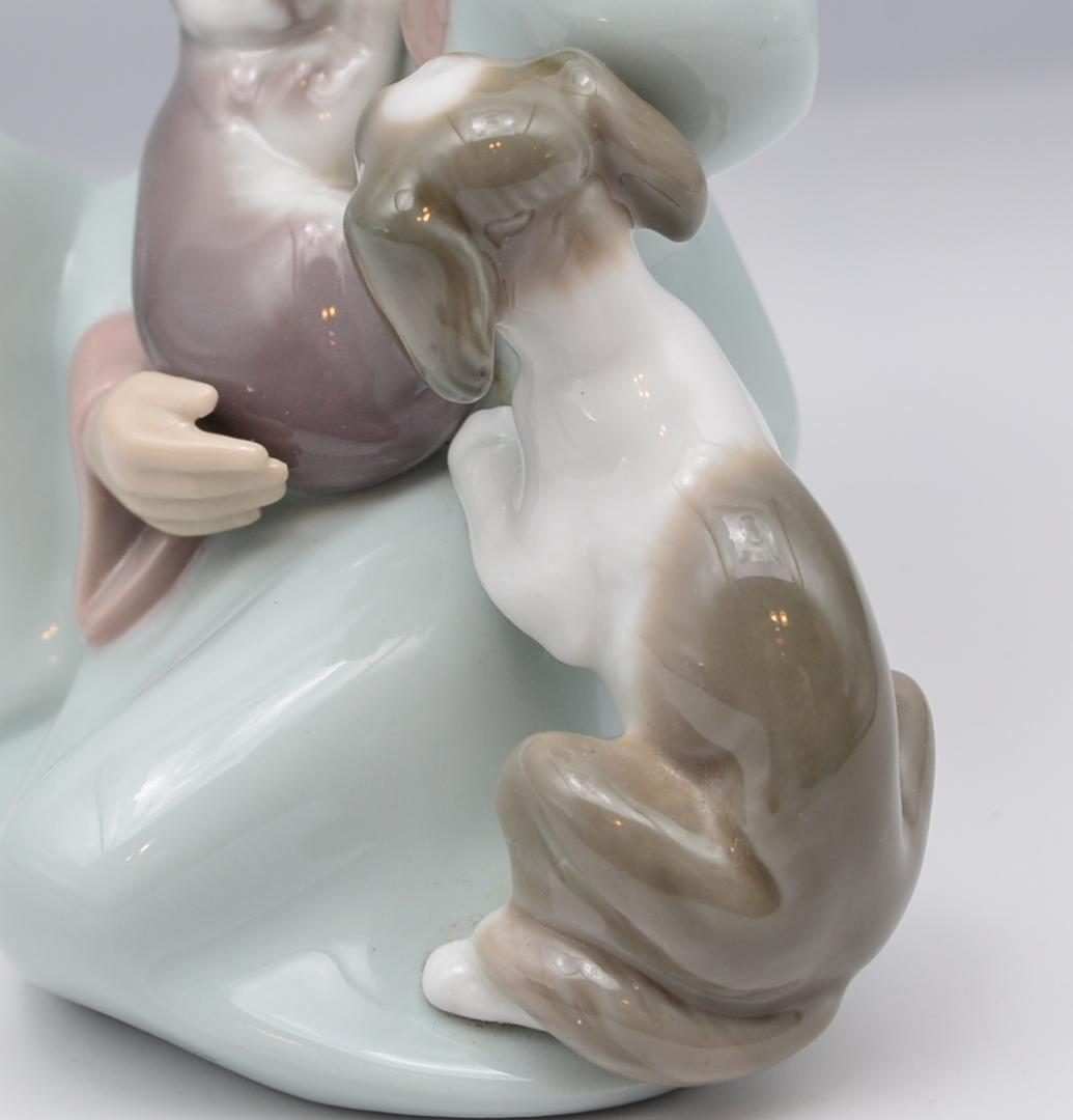 ネコのお昼寝　＃5640　★リヤドロ　スペイン　ポーセリン　ヴィンテージ