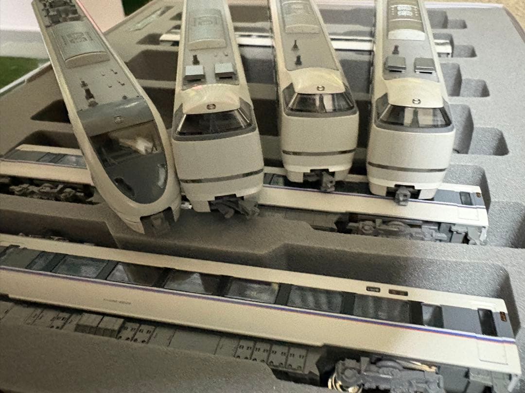 KATO JR683系2000番台「しらさぎ」 5両基本＋3両増結フルセット - メルカリ