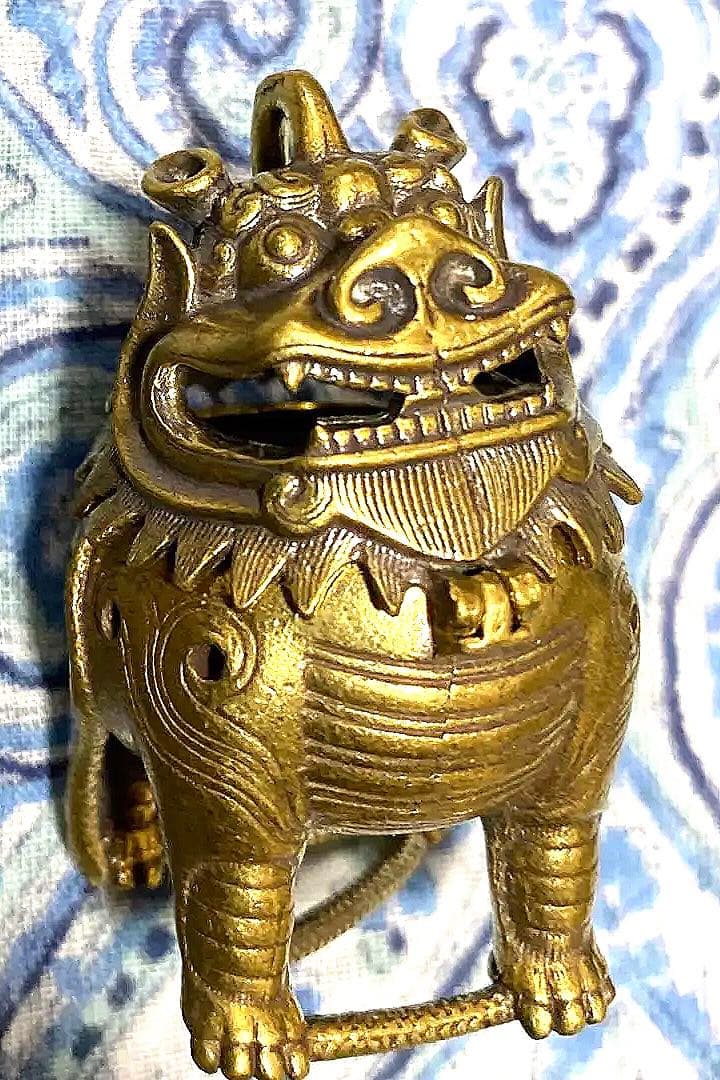 魔除け！開運！金運！結界を張ります！本場チベット金銅製　古代神獣立像　祈祷済み