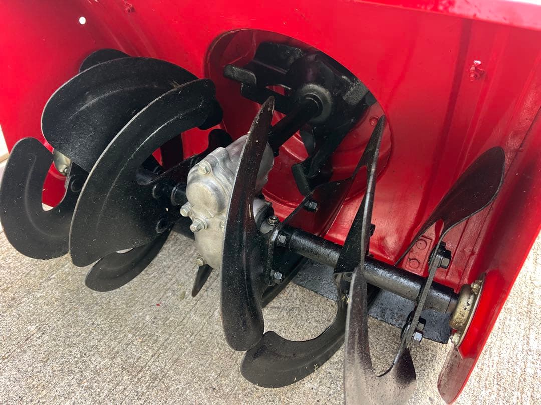 ホンダ除雪機HS655 ライト、セル付き　稼働品　長野県東御市発