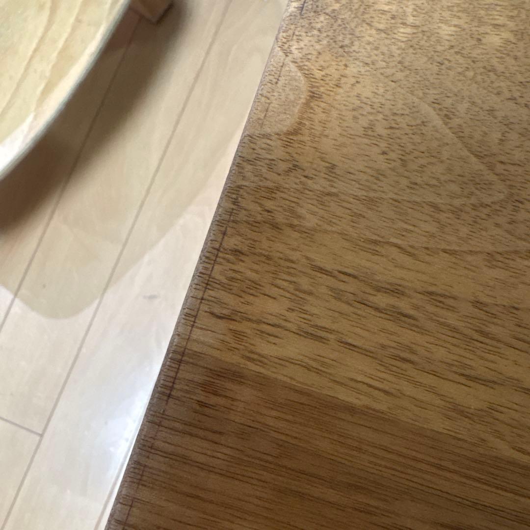 マスターウォール　テーブル