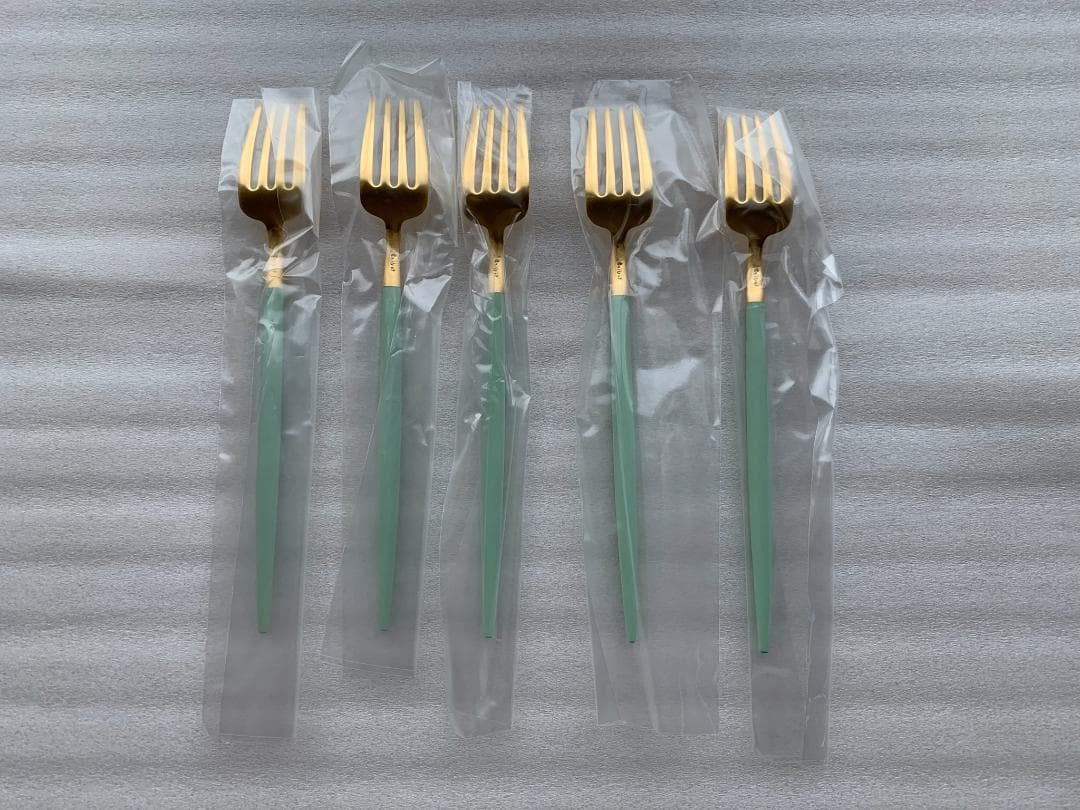 クチポール GOA ゴールド セラドン デザート15点セット カトラリー