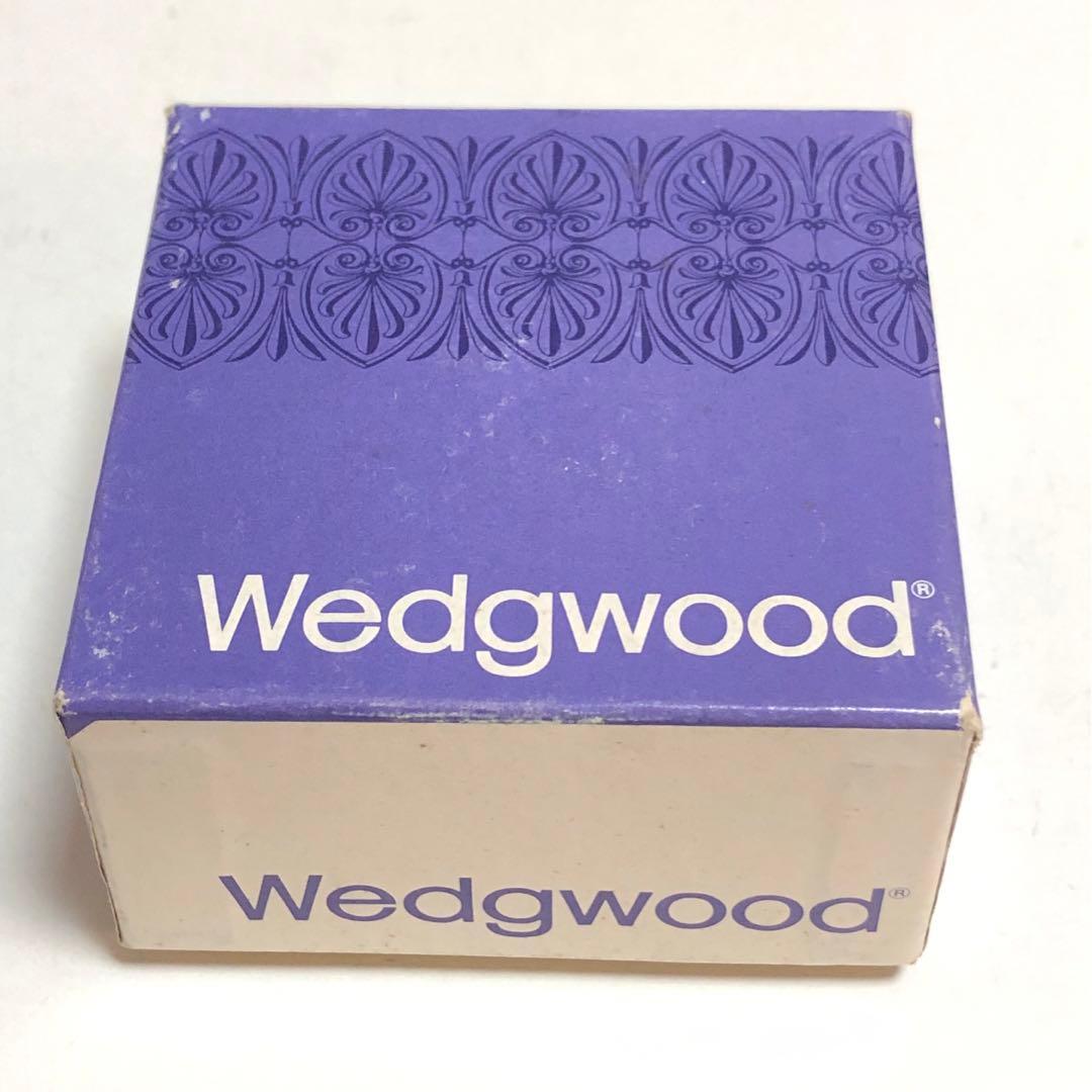 レア　英国ヴィンテージ ウェッジウッド ジャスパーウェア 豆型ボックス