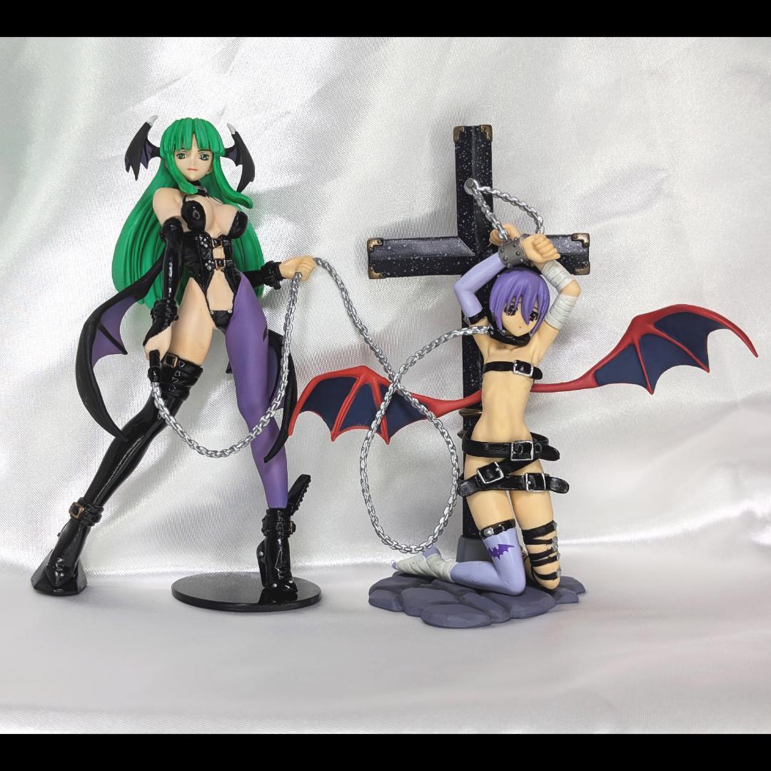 ヴァンパイアセイヴァー モリガン＆リリス ミニフィギュア ミニブック