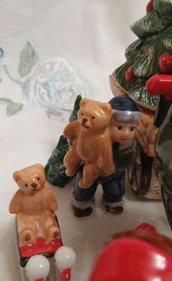 ビレロイ&ボッホ クリスマス おもちゃの森