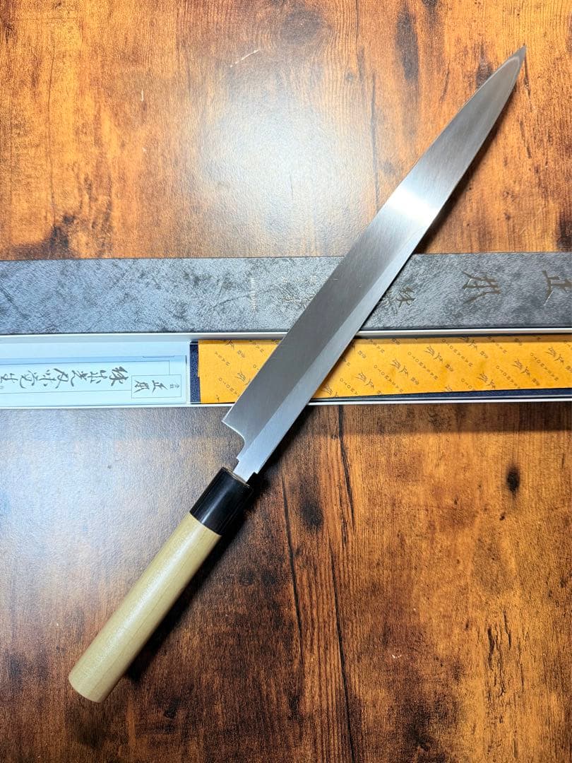 正本総本店　刺身 柳刃　包丁　本霞玉白鋼　尺　水牛柄