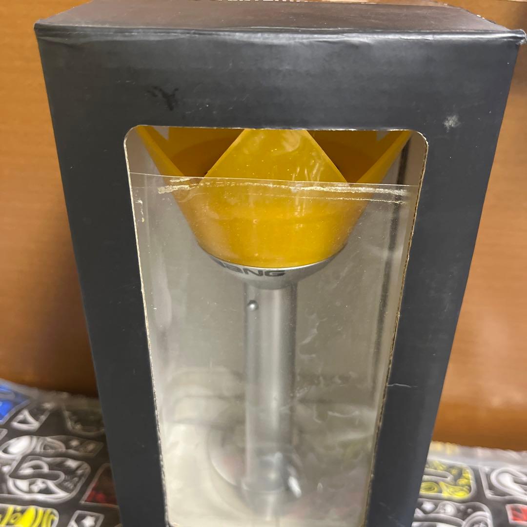 BIGBANGの王冠型公式ペンライト 初期 箱付き