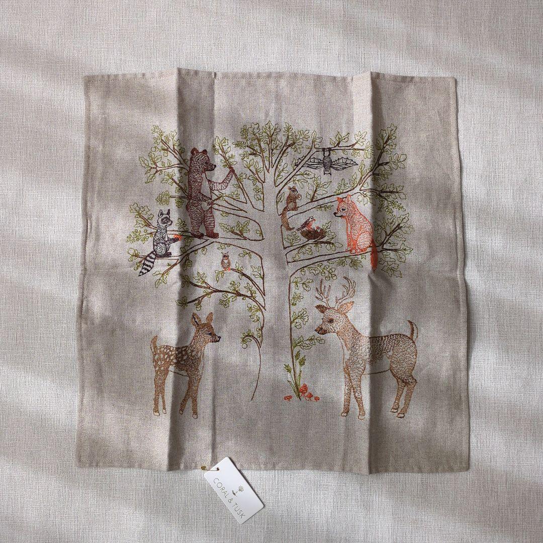 新品タグ付　CORAL&TUSK　コーラルアンドタスク　命の木　クッションカバー