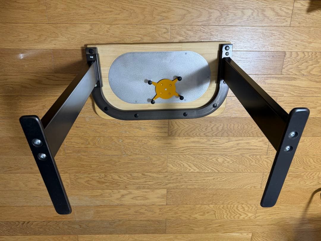 ごろ寝サポートスマホホルダー　サイドテーブル 木製天板 ドリンクホルダー付き