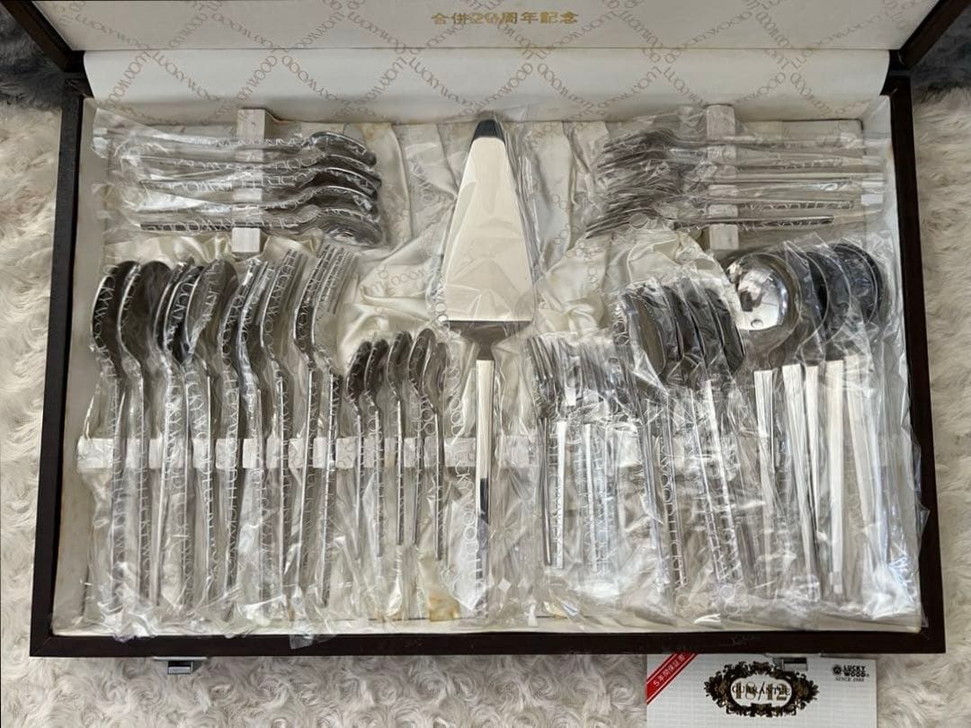 ラッキーウッド　カトラリーセット　スカンジナビア　ディナーセット〈51本セット〉