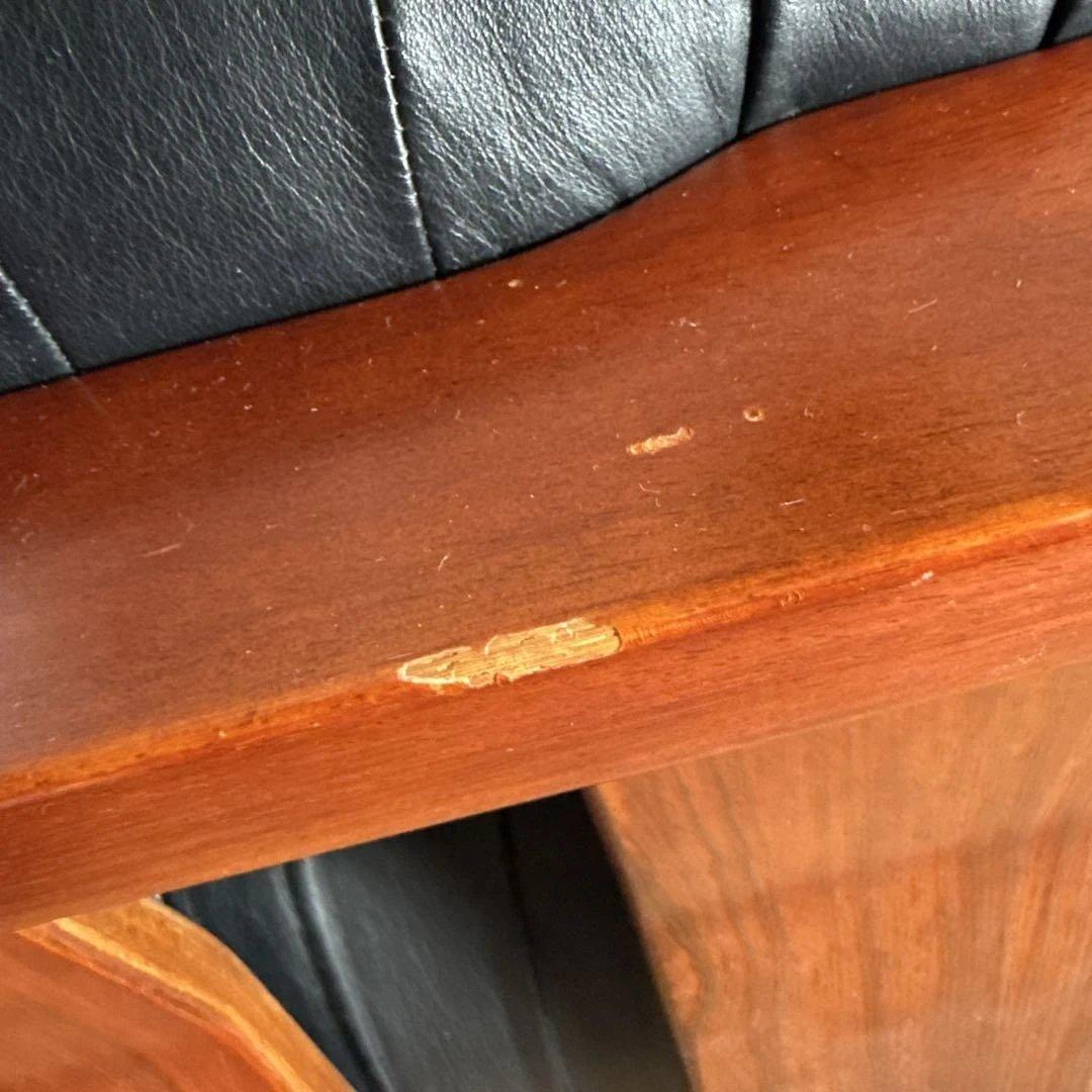 レア　Luciano Frigerio イタリア製　黒レザーアームチェア　1脚