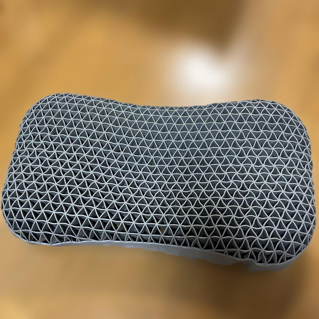 極柔 ゲル枕 熱可塑性エラストマー 無重力枕 ジェル ヒツジのいらない枕類似品