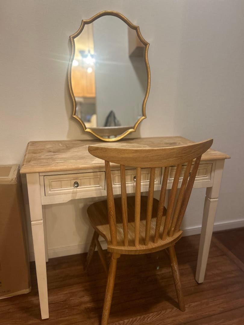 【美品】zara ゴールドオーバル壁掛けミラー