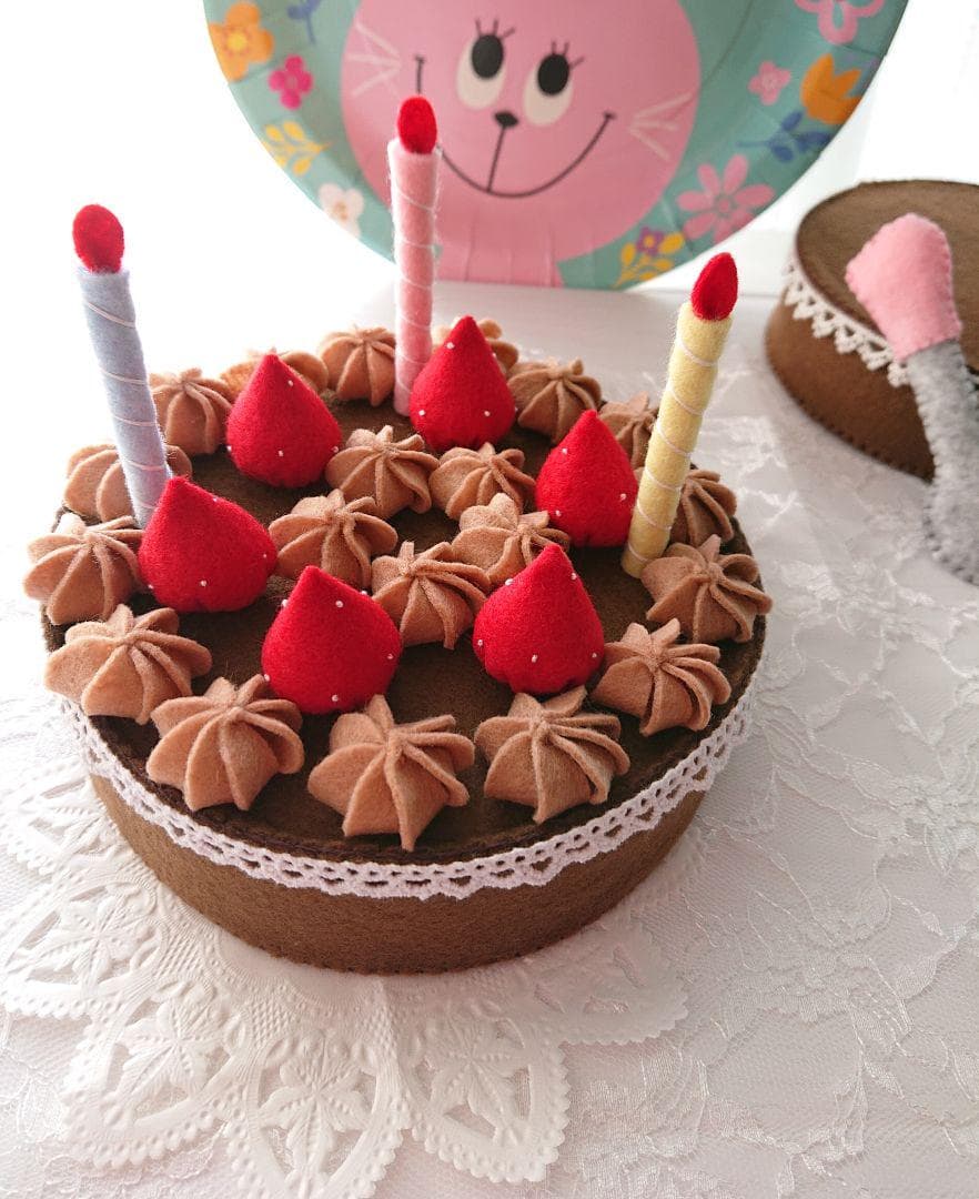 お誕生日ケーキ チョコレートケーキ