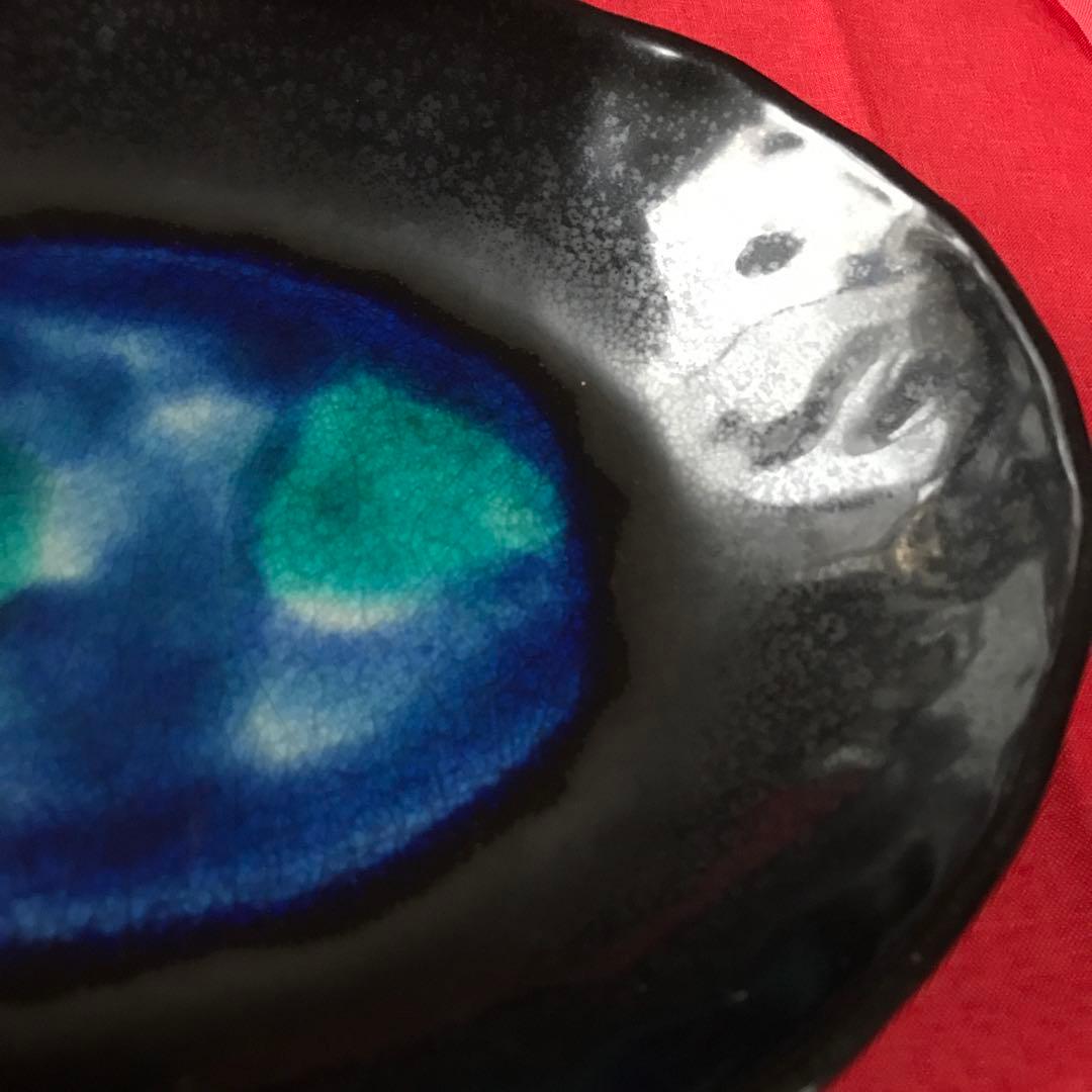 深い青の水色の濃淡が美しい石垣焼大皿　和食器　ガラス釉　楕円皿　陶器　やちむん