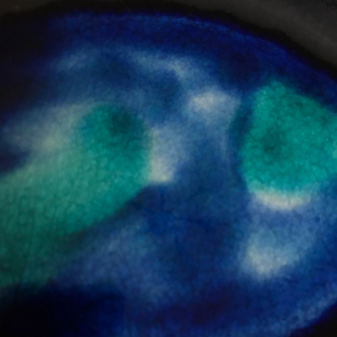 深い青の水色の濃淡が美しい石垣焼大皿　和食器　ガラス釉　楕円皿　陶器　やちむん