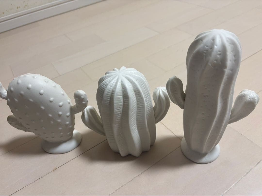 bloomingville ブルーミングヴィル　サボテン　3個　陶器