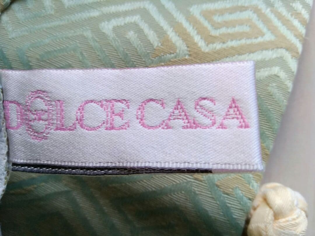 新品 ◆絹のクッションカバー ◆ シノワズリ ◆ Made in vietnam