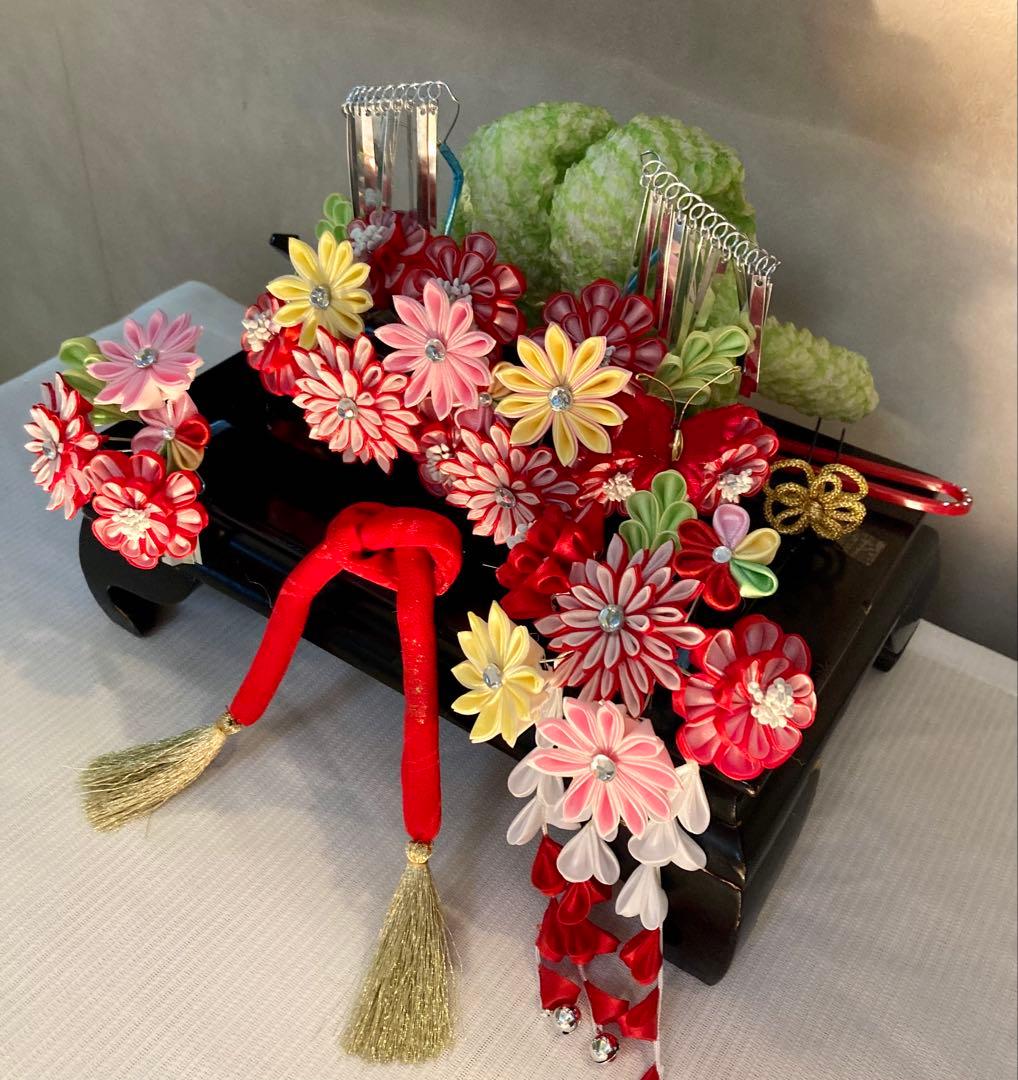 専用　七五三　菊と天竺牡丹のカラフル勝山簪　玉簪　Uピン簪　後挿し