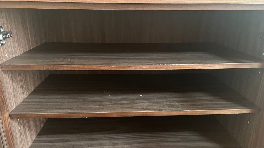 無印良品 ウォールナット材キャビネット 脚付き 観音扉 廃盤モデル