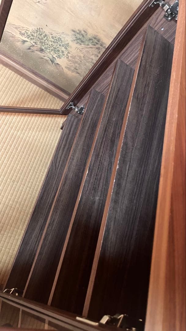 無印良品 ウォールナット材キャビネット 脚付き 観音扉 廃盤モデル