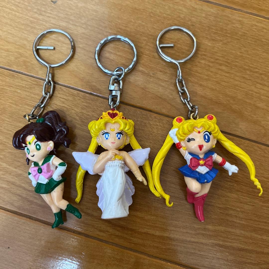 希少】セーラームーン キーホルダー3点セット - メルカリ