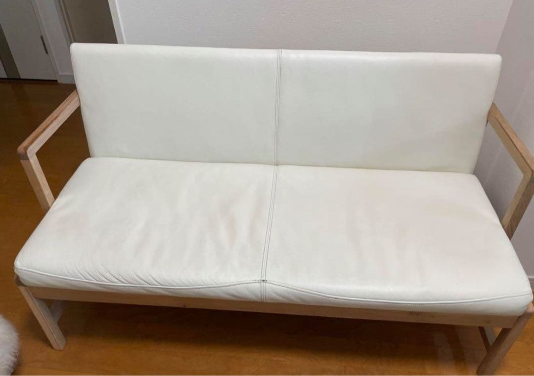 シギヤマ家具オーク材　天然革➕合成皮革 ソファ　白