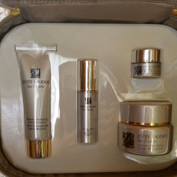 エスティーローダー　リニュートリィブ　アルティメイト　リフティングセット