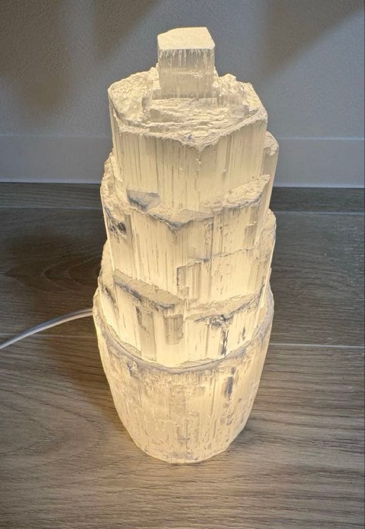 セレナイトタワー　ランプ　25㎝