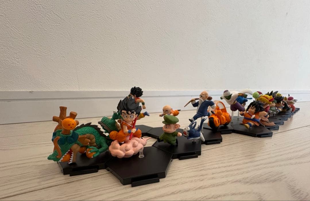 ドラゴンボール　コミックス背表紙　フィギュア
