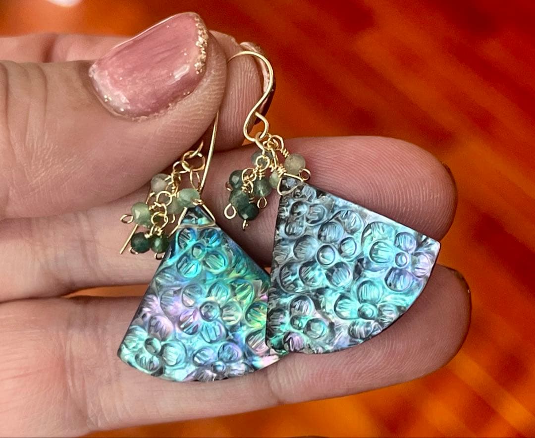 ブラックオニキス×マザオパ×水晶フラワーカービングファンシェープ