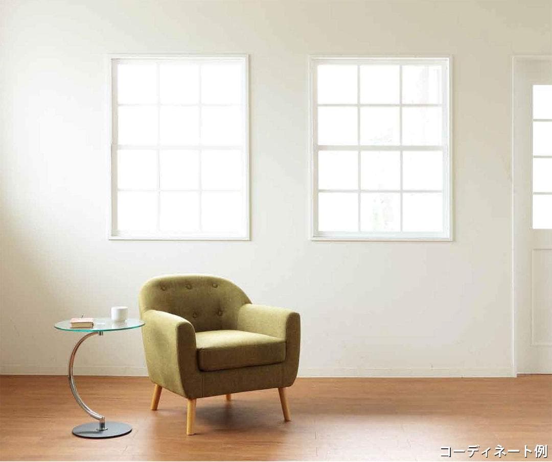 洗練された曲線美 ウォルナット木目サイドテーブル