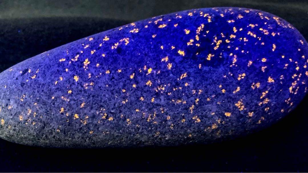 ㊹ユーパライト、光る石、鉱物、天然石、お守り　コレクター